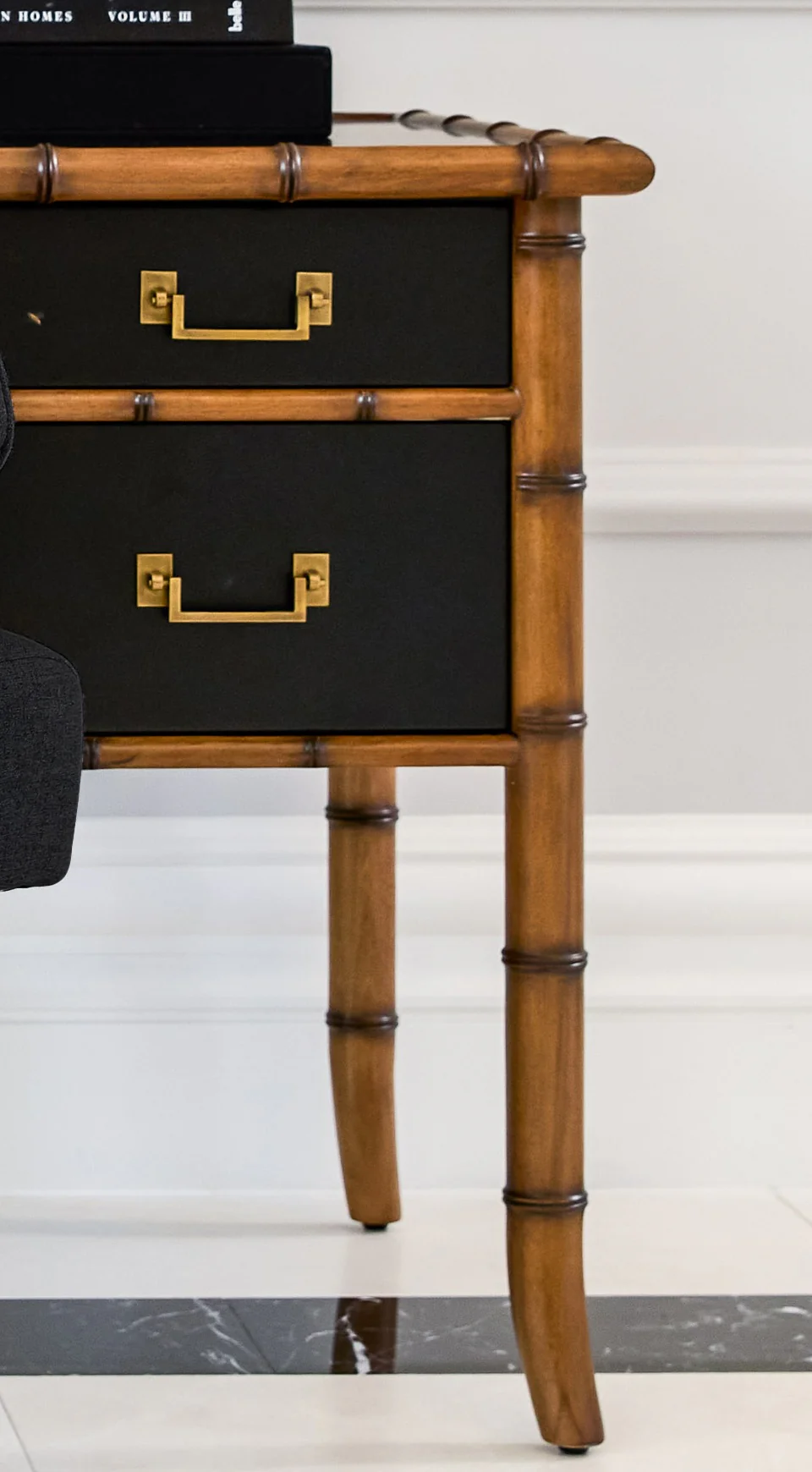 Bordeaux Desk - Black - Image 7